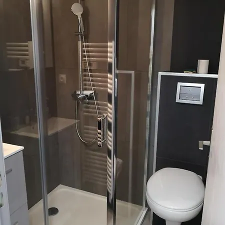 Comfortable Studio With Balcony Close To The Beach 아파트 생트막시메